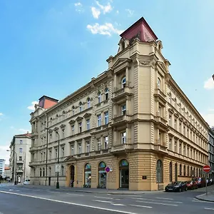 Klimentska 52 Praag